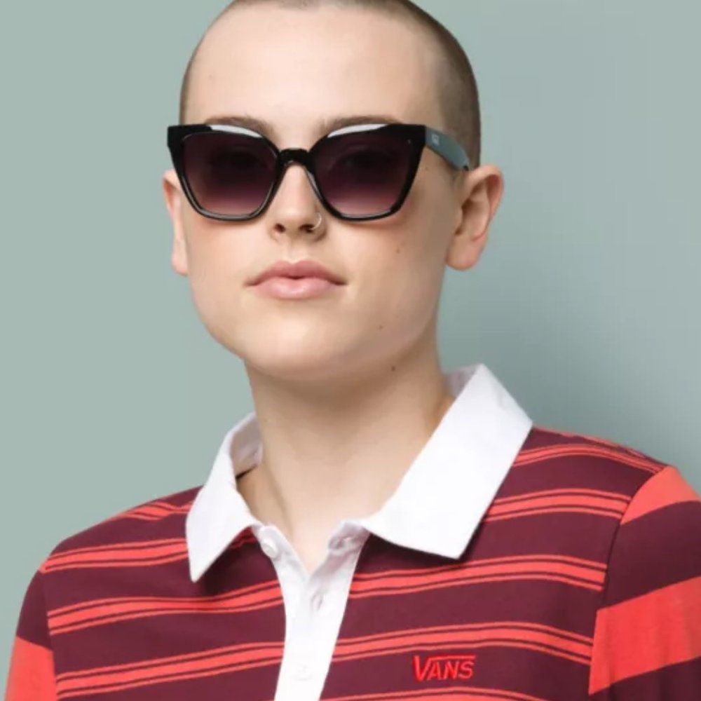 New Vans Hip Cat sunglasses in black